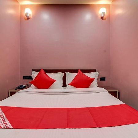 Oyo 16871 Anant Home Stay Shillong Extérieur photo